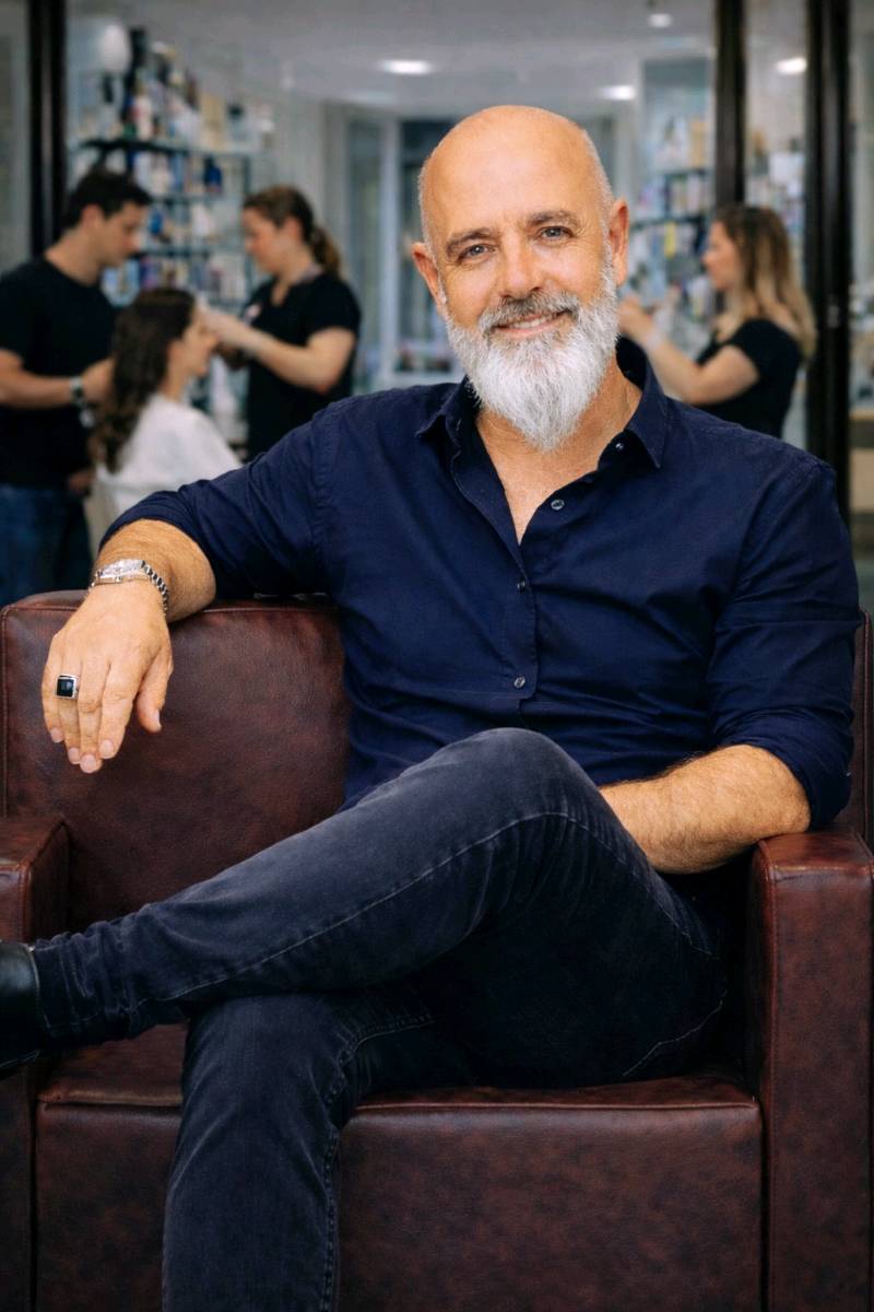 ZEROMEN  BAY  /  BAYAN  COİFFEUR