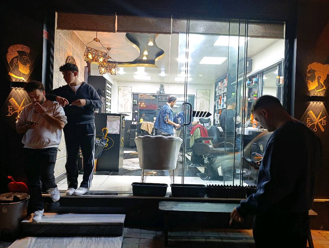 E.B. Erkek Kuaförü