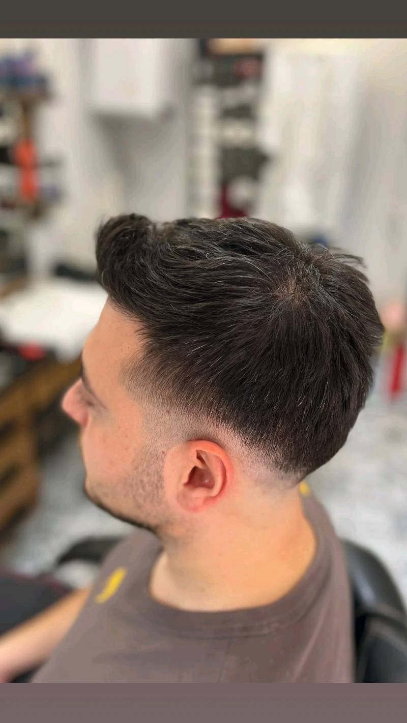 Ahmet Uludağ erkek kuaförü