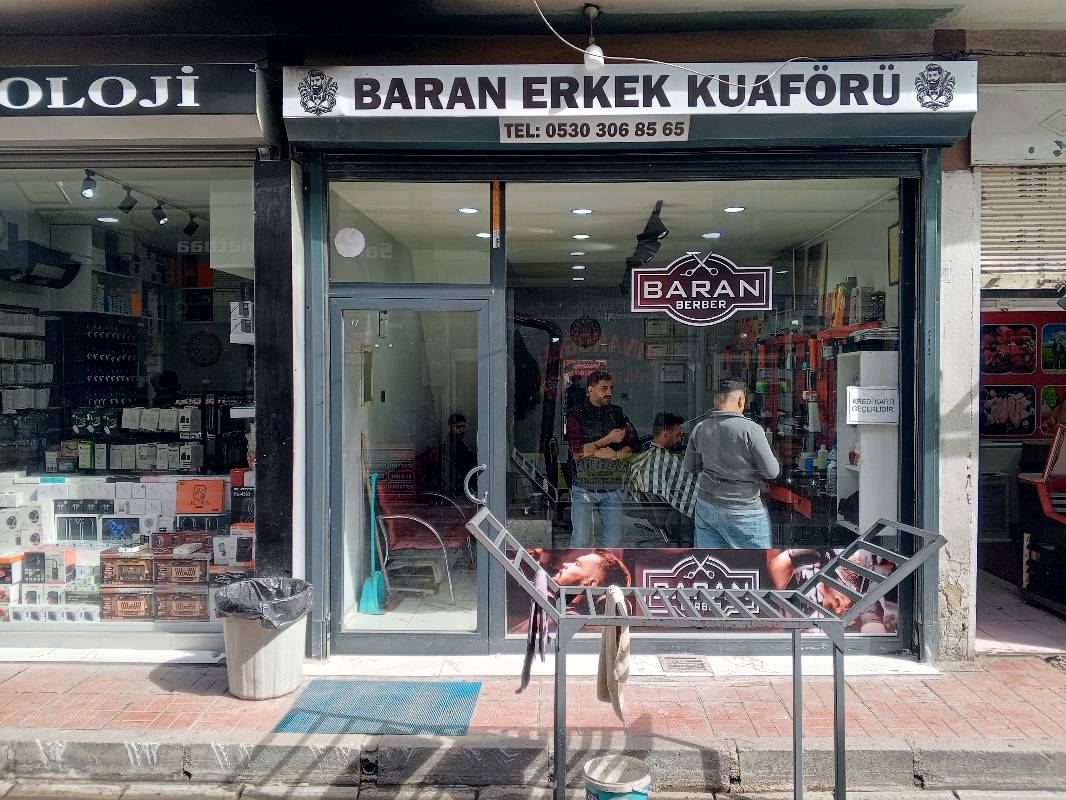 baran erkek kuaförü